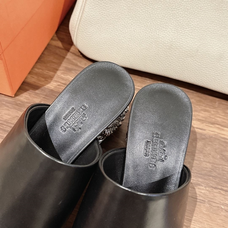 Hermes Slippers